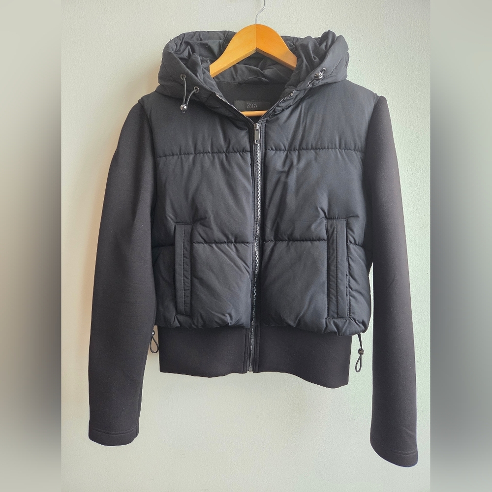 New Zara Water and Wind Protection Hooded  Puffer Jacket　with pocket